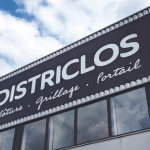 Panneau enseigne personnalisé de grande taille